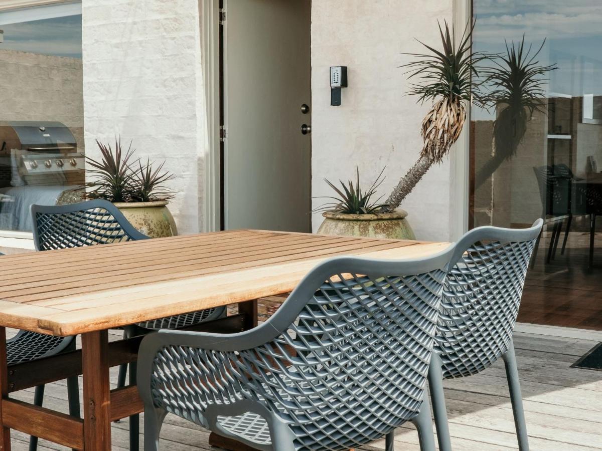 Hearns Beachside Villa 2 Port Fairy Dış mekan fotoğraf