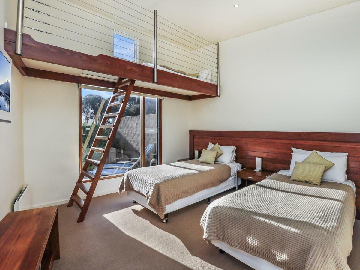 Hearns Beachside Villa 2 Port Fairy Dış mekan fotoğraf