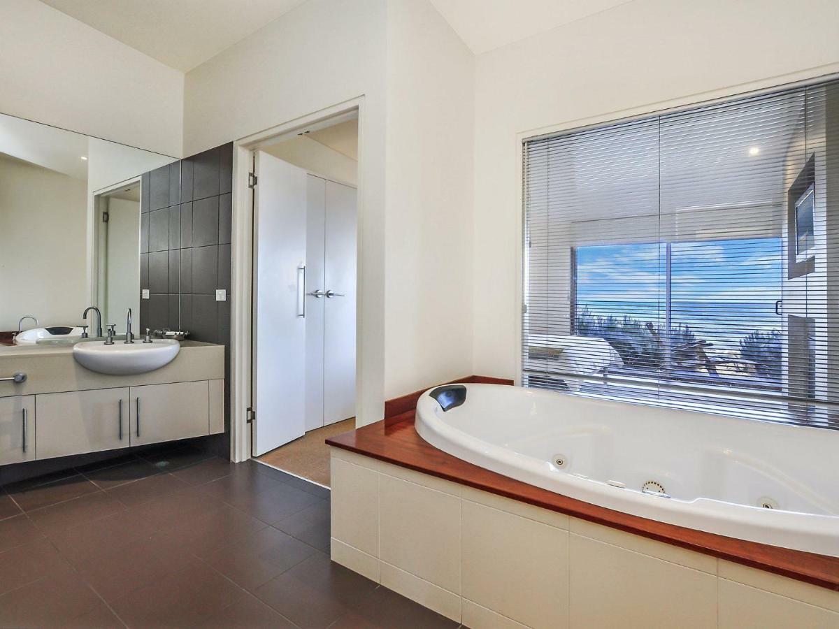 Hearns Beachside Villa 2 Port Fairy Dış mekan fotoğraf